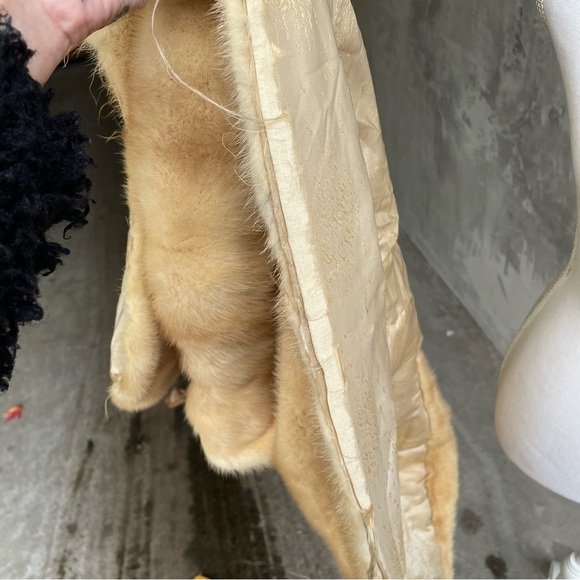 Vintage 50s Tan Mink Fur Stole Coat - Picture 7 of 8